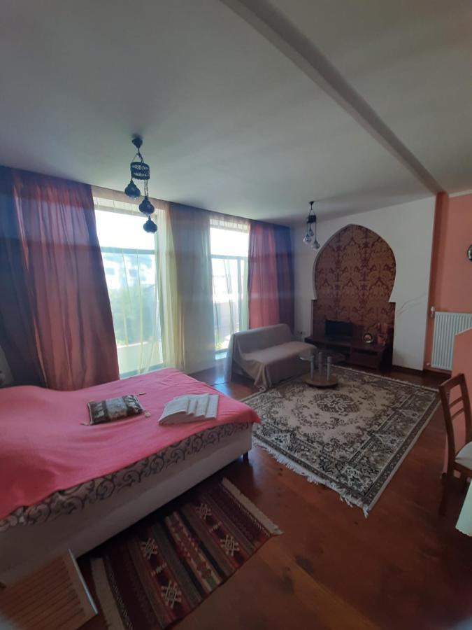 Guest House Tjornomorsk Eksteriør billede