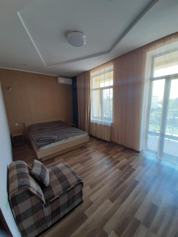 Guest House Tjornomorsk Eksteriør billede
