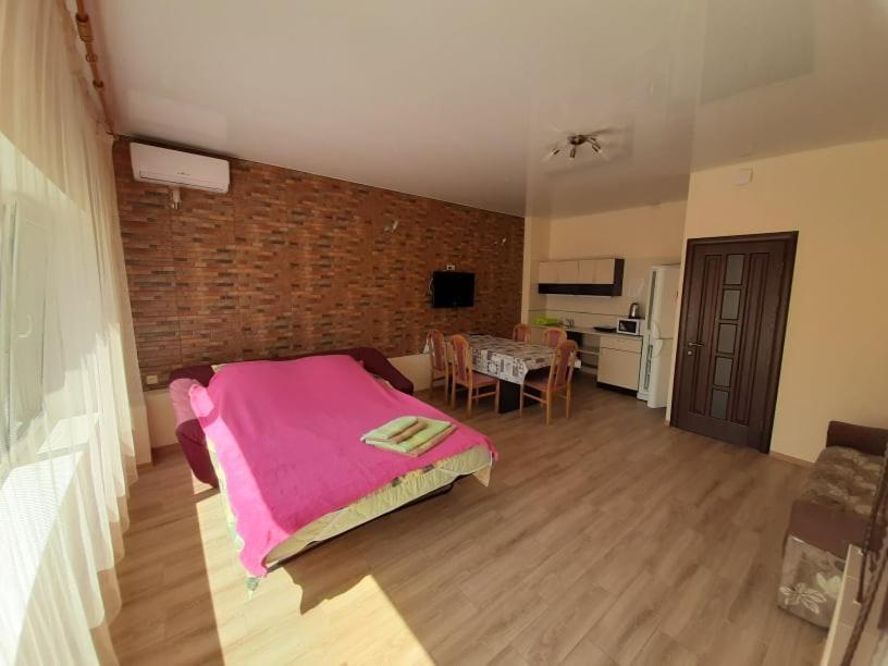 Guest House Tjornomorsk Eksteriør billede